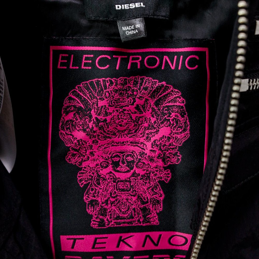 SOLD - Diesel Black Cargo "Tekno Ravers" Mini Skirt - Picture 3 of 10